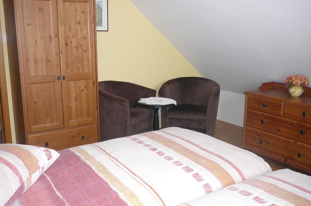 Le Bernister Parking Prive Bed & Breakfast Malmedy Cameră foto