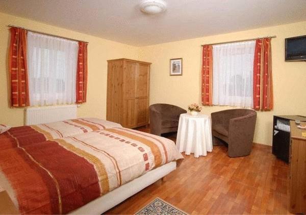 Le Bernister Parking Prive Bed & Breakfast Malmedy Cameră foto